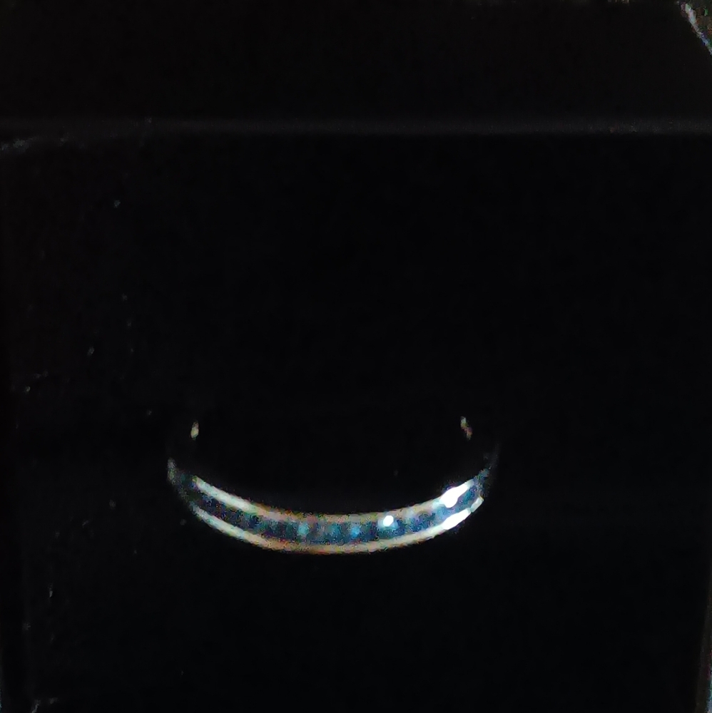 2mmSaphire Genuine Ceylon Blue Channel Set Ring - Picture 4 of 7